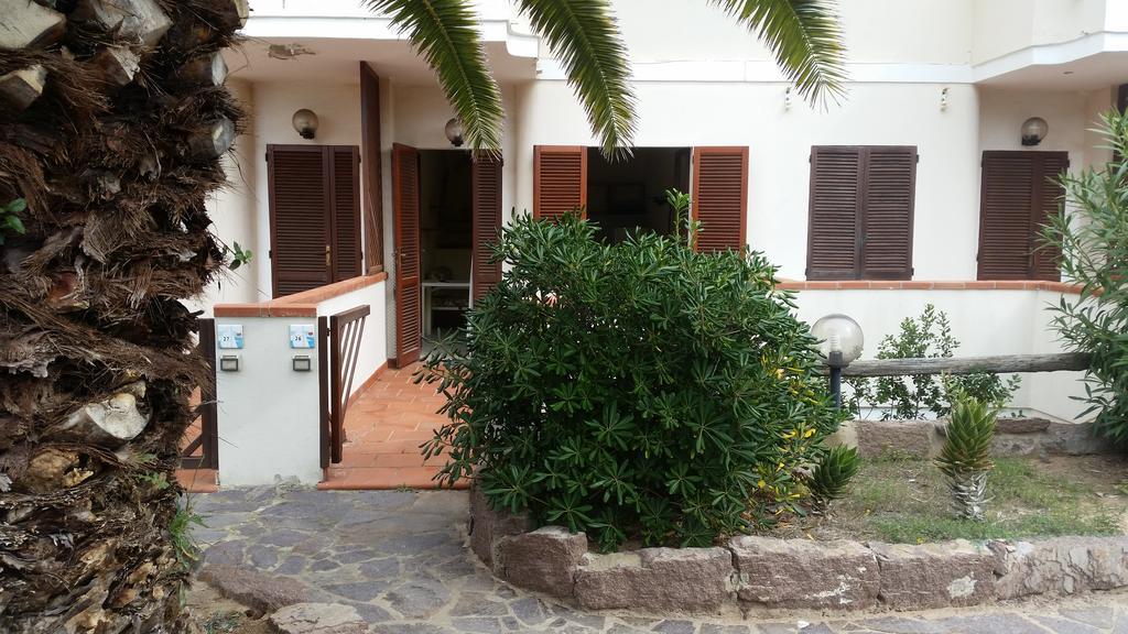 Apartsea 26 Calasetta Buitenkant foto